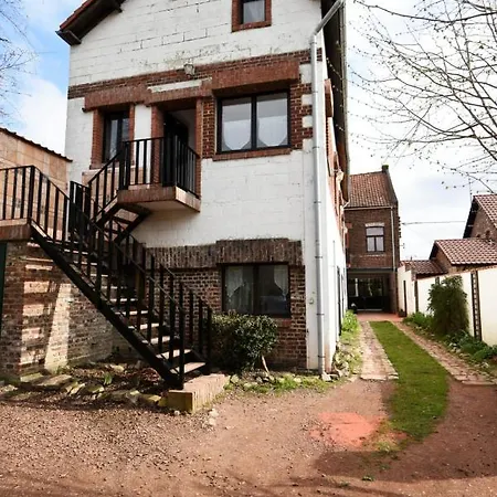 Charming 2-bedroom Close To The Train Station Of Welkeys Apartmán *