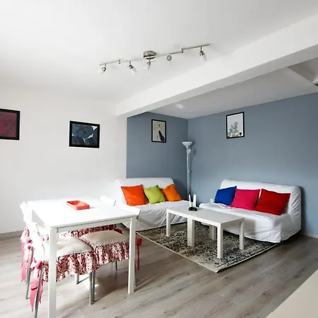 Apartmán Charming 2-bedroom Close To The Train Station Of Welkeys Béthune